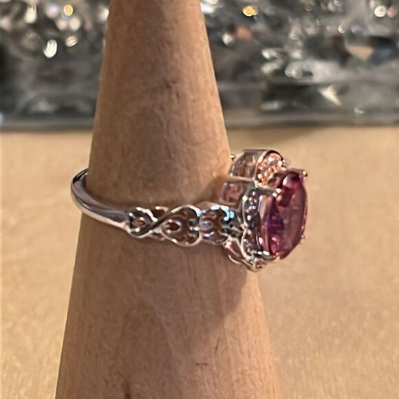 Radiant Orchid Quartz & White Zircon Ring Vermeil Rose Gold, Platinum Sz 8 - Picture 5 of 14